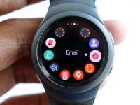 Samsung       Samsung Gear S2  