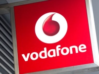  Vodafone     ,   