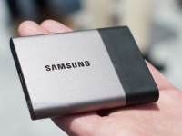 Samsung Electronics     Portable SSD T3