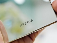 Sony Xperia Z6:     