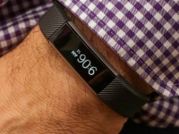 Fitbit Alta  -     