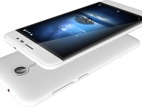 Coolpad     Porto S  Torino S