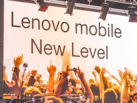 Lenovo       VIBE   Motorola Moto