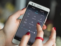 Honor V8  QHD-, 4       TENAA