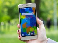   S-TELL P770   Smartphone.ua!