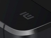 Xiaomi    4.3-   Snapdragon 820 SoC  3  