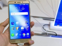 ASUS    Zenfone 3 Max  Zenfone 3 Laser