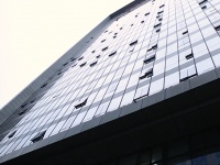 : UMI London     100 