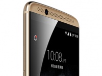 ZTE Axon 7   IFA 2016      