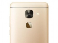  LeEco Pro 3    7     5000 