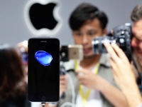 SMART life:       Apple iPhone 7