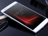  : 10-  Vernee Apollo Lite  $209.99