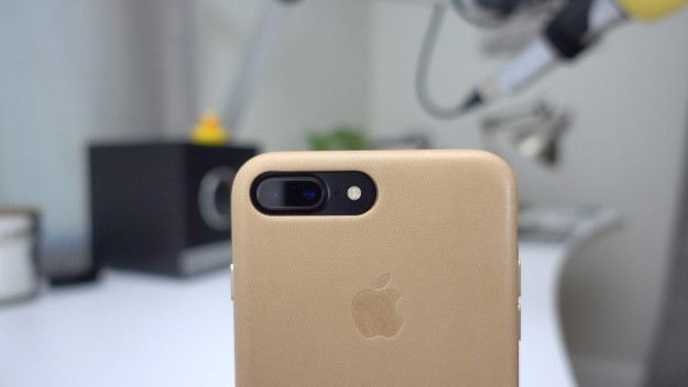    Apple Leather Case  iPhone 7 Plus