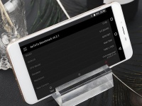 8- OUKITEL U15S  13   Full HD    AnTuTu