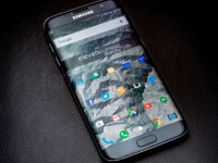 Samsung Galaxy S8        