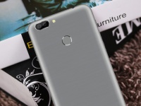 OUKITEL U20 Plus       