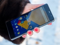   ARCHOS 55 Diamond Selfie   Smartphone.ua!