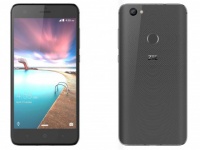 CES 2017: ZTE   Blade V8 Pro  Hawkeye
