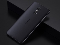      Ulefone Gemini   