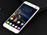 OUKITEL K6000 Plus      4  