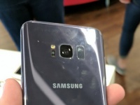      Samsung Galaxy S8     