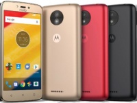     Moto C  Moto C Plus