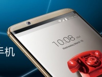 ZTE  Axon 7s  Snapdragon 821 SoC   