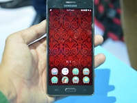         Samsung Z4