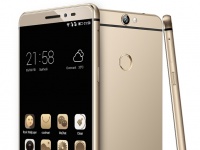  : Coolpad Max A8 4G Smartphone - 4  +64   110.93