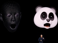 Apple         Animoji