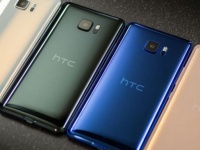 ����������� �������� HTC U11 Life ������� ��� �� ����� 2017 ����