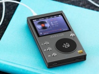  : Dodocool Hi-Res 8  Mp3 player  $39.68