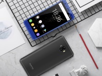   OUKITEL K8000    8000   AMOLED   Samsung