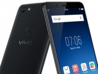  Vivo V7  -  24 