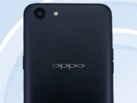    Oppo A83