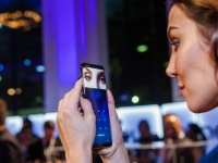 Улучшенные сканеры радужной оболочки глаза появятся в бюджетных смартфонах Samsung