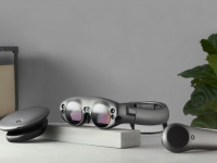 Magic Leap      