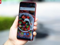 Elephone U  U Pro   AMOLED- BOE