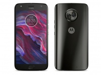 Motorola    Moto X4  