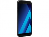  Samsung Galaxy A7 (2017):  