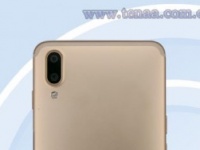     Meizu E3   
