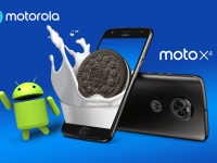 Moto X4:   Android 8.0 Oreo   
