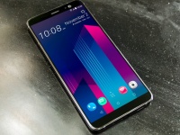   HTC U12  HTC Desire 12 Plus