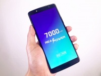 LEAGOO Power 5   18:9    7000    $229.99