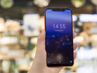UMIDIGI Z2/Z2 Pro  :   6,2- FHD+      Helio P60