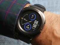   Samsung Gear S4,    ,     