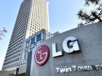  LG       