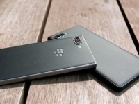  BlackBerry KEY2   lite-