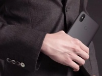  Xiaomi Mi Max 3 Pro  Xiaomi Mi Max 3    