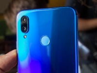 Huawei P smart+      18   7999 